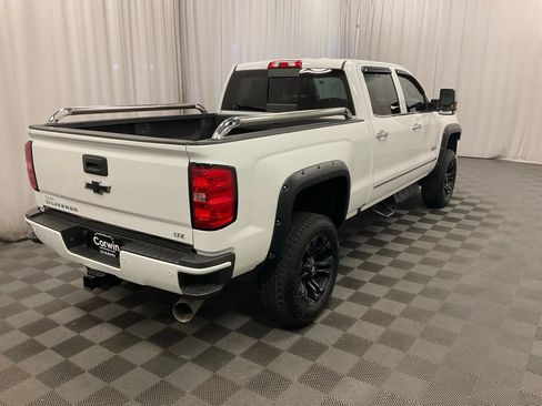 Used 2019 Chevrolet Silverado 2500 LTZ w/ Duramax Plus Package AWD/4WD image 13