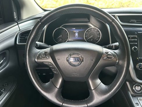 Used 2019 Nissan Murano SV w/ Cargo Package image 18
