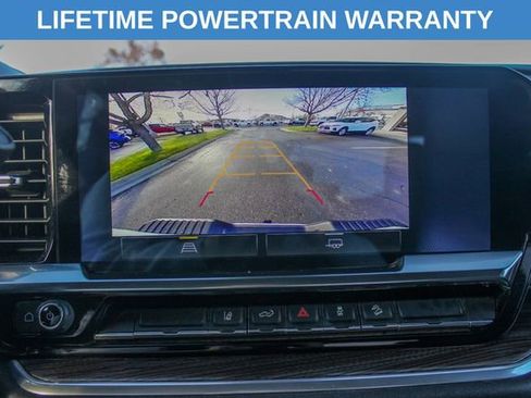 Used 2024 Chevrolet Silverado 2500 LT w/ Convenience Package image 22