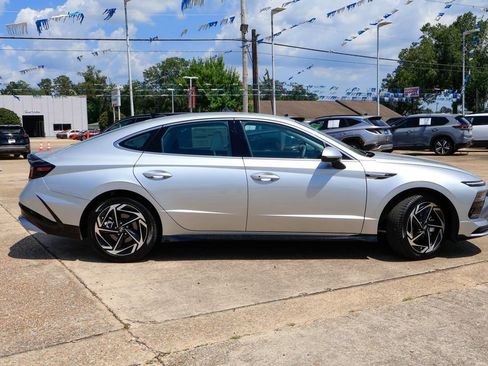 Certified 2026 Hyundai Sonata SEL FWD image 21