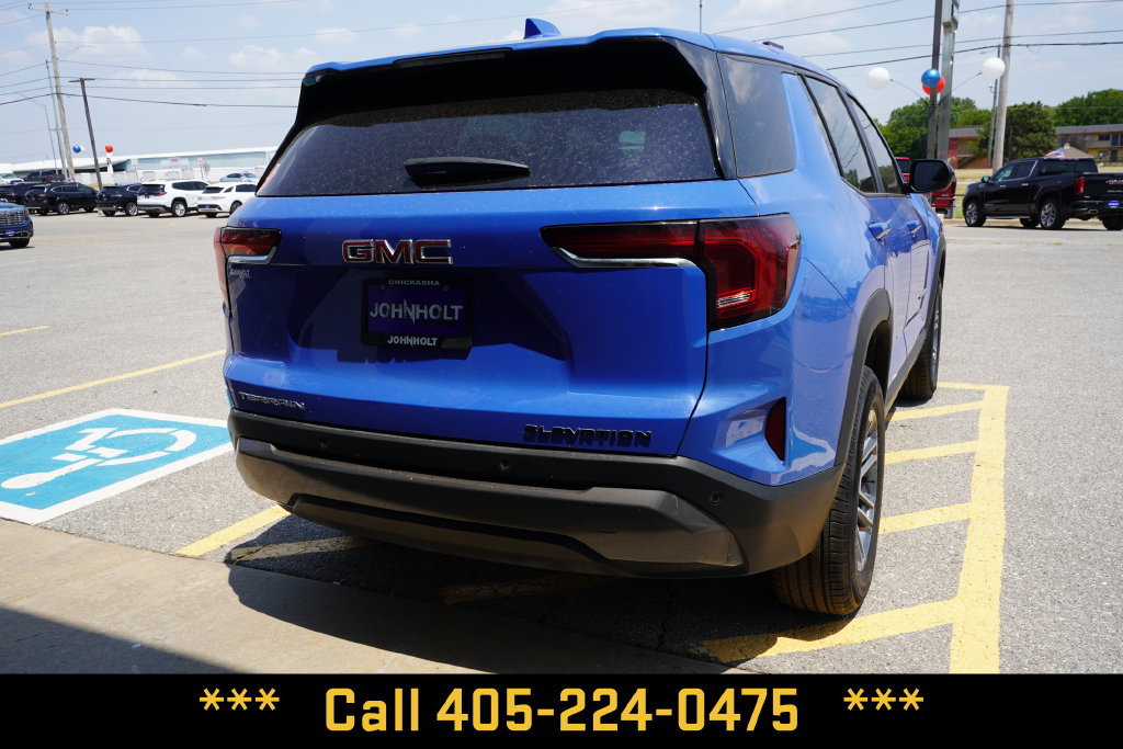 Used 2026 GMC Terrain Elevation FWD image 10