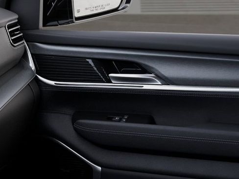 New 2026 Jeep Grand Wagoneer Limited AWD/4WD image 25