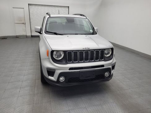 Used 2020 Jeep Renegade Latitude w/ Cold Weather Group AWD/4WD image 14