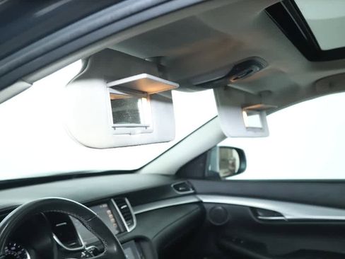 Used 2019 INFINITI QX50 Luxe w/ Navigation Package image 20