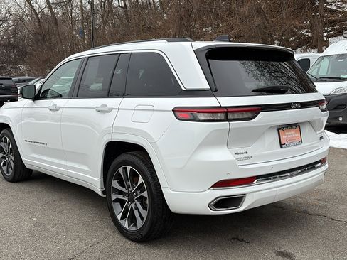 Certified 2023 Jeep Grand Cherokee Overland image 5