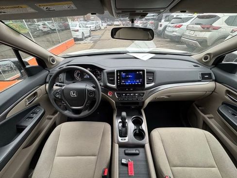 Used 2016 Honda Pilot EX image 17