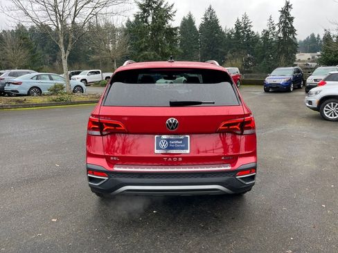 Certified 2023 Volkswagen Taos SEL image 8
