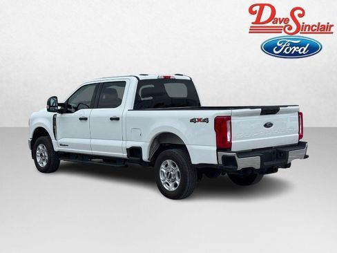 Used 2025 Ford F250 XLT AWD/4WD image 9