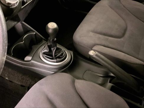 Used 2012 Honda Fit image 17