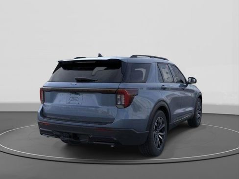New 2026 Ford Explorer ST-Line RWD image 8