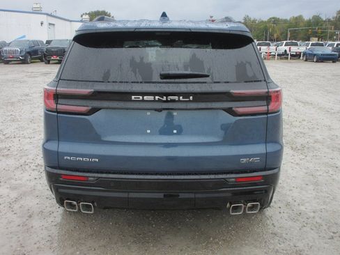 New 2026 GMC Acadia Denali Ultimate FWD image 5