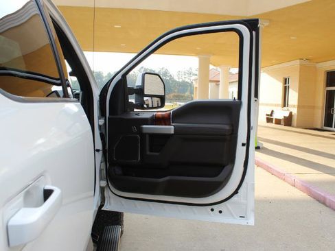 Used 2020 Ford F250 King Ranch w/ King Ranch Ultimate Package image 28