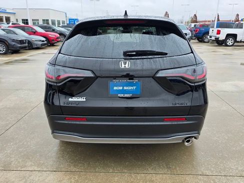 New 2026 Honda HR-V Sport image 4