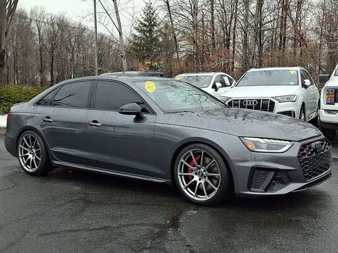 Used 2023 Audi S4 Premium Plus w/ Premium Plus Package image 2