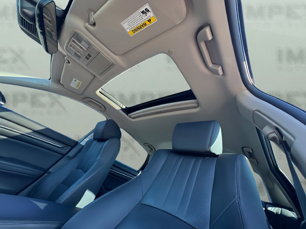 Used 2018 Honda Accord EX-L image 11