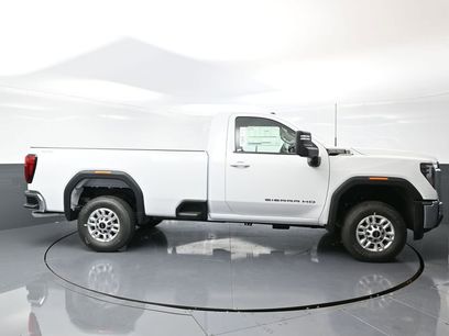 New 2025 GMC Sierra 2500 SLE