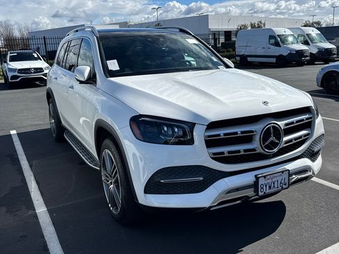 Certified 2022 Mercedes-Benz GLS 450 4MATIC image 2