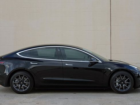 Used 2020 Tesla Model 3 Standard Range Plus RWD image 56
