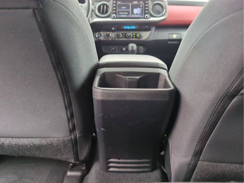 Used 2023 Toyota Tacoma SR5 AWD/4WD image 29