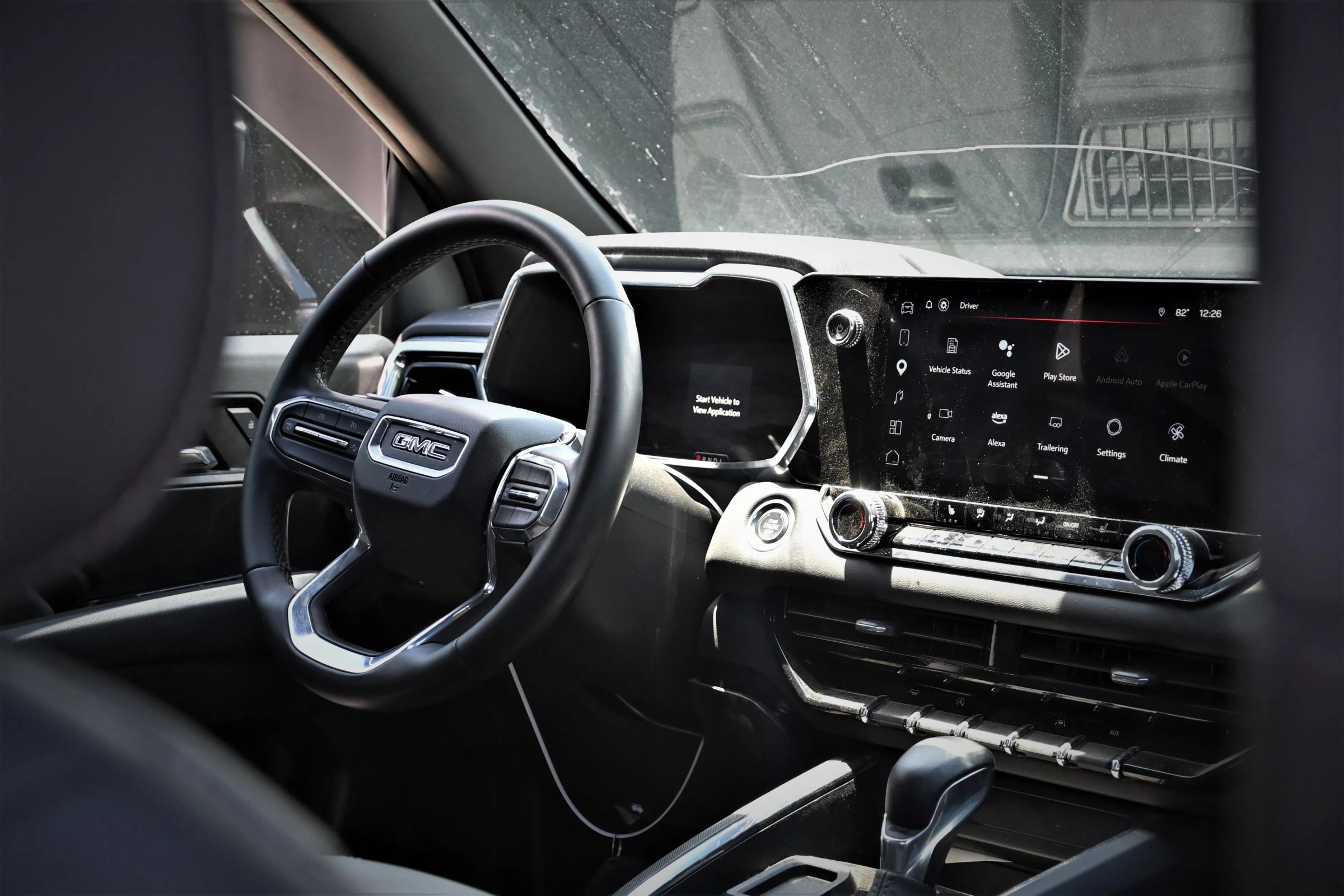 Used 2024 GMC Canyon Elevation w/ Elevation Premium Package RWD image 10