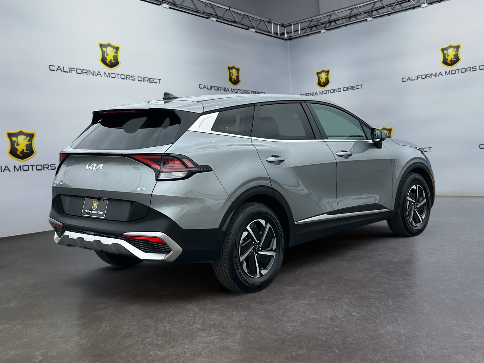 Used 2023 Kia Sportage LX FWD image 5