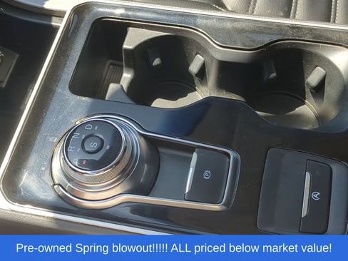 Used 2020 Ford Edge SEL w/ Convenience Package FWD image 35