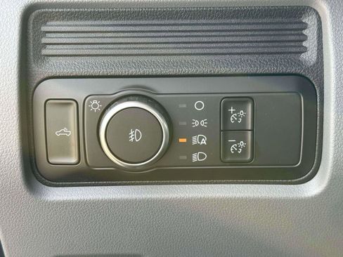 New 2026 Ford F250 4x4 Regular Cab Super Duty image 12