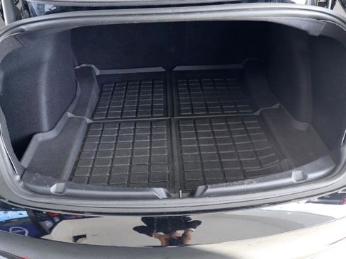 Used 2023 Tesla Model 3 Standard Range image 29