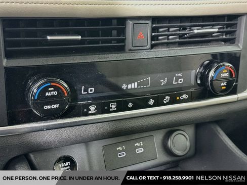 Certified 2025 Nissan Rogue SV AWD/4WD image 15