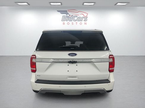 Used 2020 Ford Expedition XLT w/ Equipment Group 202A AWD/4WD image 5