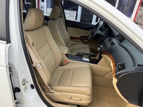 Used 2012 Honda Accord EX-L image 14