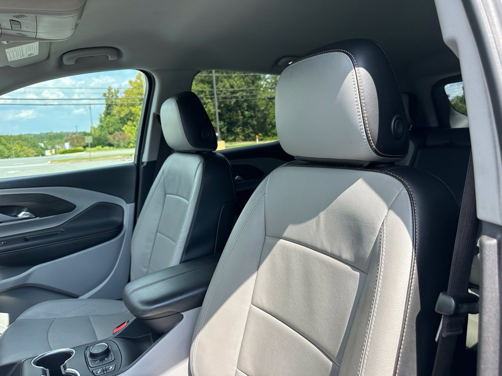 Used 2020 GMC Terrain SLT w/ Preferred Package FWD image 13