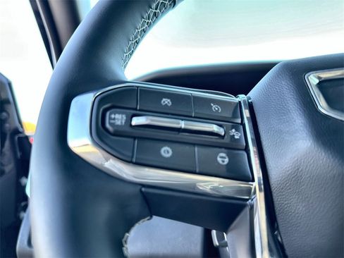 New 2026 GMC Acadia Denali w/ Super Cruise Package image 31