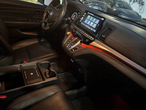 Used 2025 Honda Odyssey Sport-L image 18