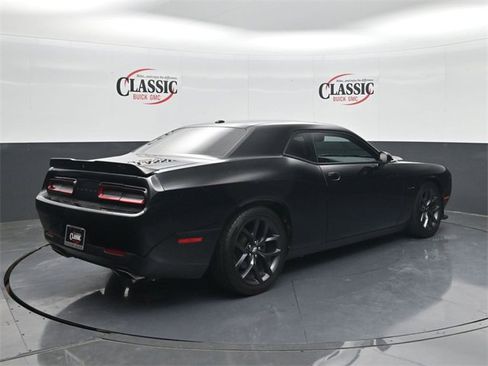 Used 2020 Dodge Challenger R/T w/ Blacktop Package image 7