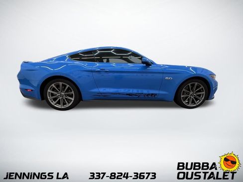 Used 2017 Ford Mustang GT Premium w/ Equipment Group 401A image 7