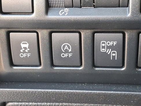 Certified 2023 Subaru Crosstrek 2.0i Premium image 25