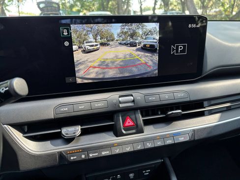 Used 2025 Kia K4 FWD image 22