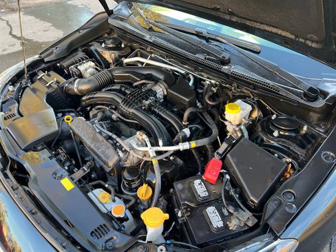 Used 2022 Subaru Impreza Premium w/ Popular Package #3 image 34