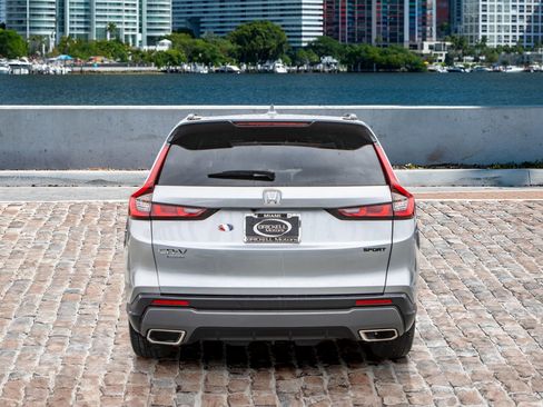 Used 2024 Honda CR-V Sport image 6