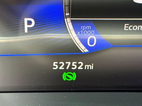 Certified 2024 Volkswagen Jetta SE FWD image 16