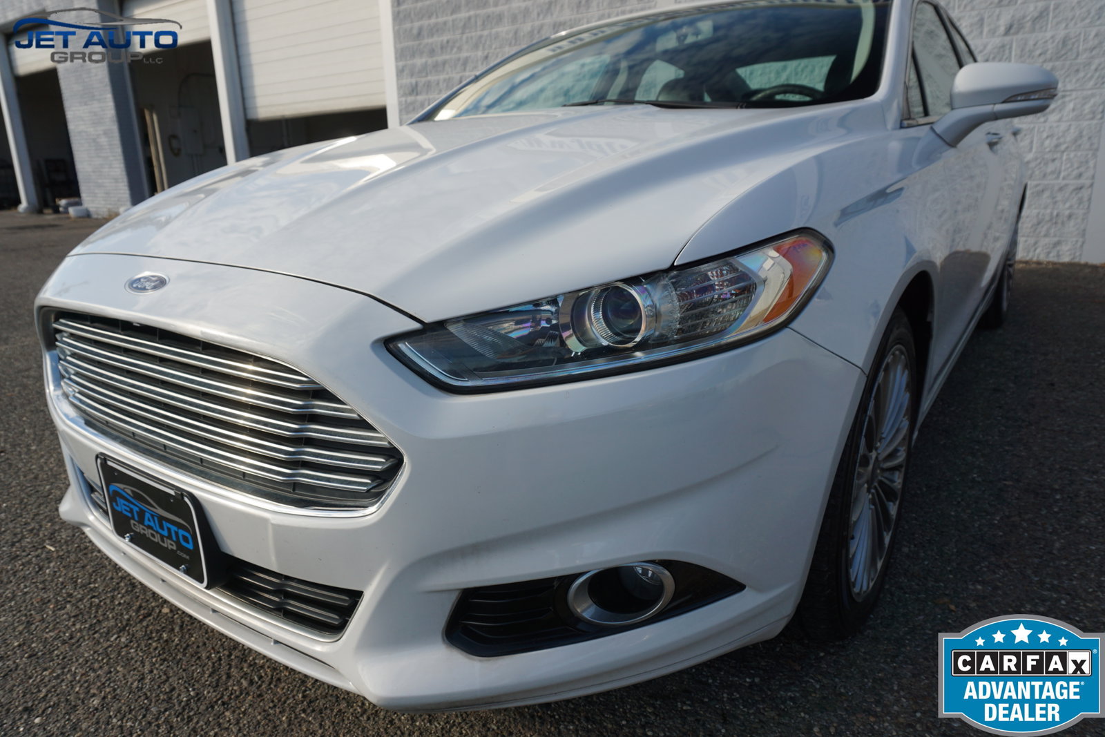 Used 2014 Ford Fusion Titanium FWD image 5