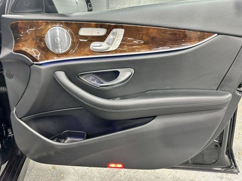 Used 2019 Mercedes-Benz E 300 4MATIC w/ Driver Assistance Package image 55