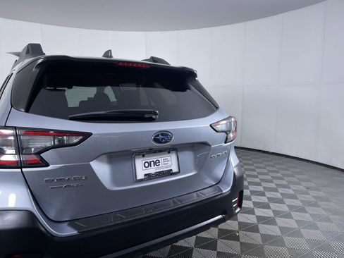 Used 2022 Subaru Outback Premium image 23