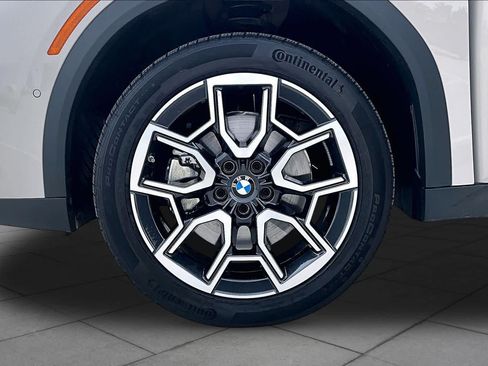 Used 2026 BMW X2 xDrive28i AWD/4WD image 10