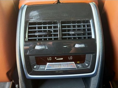 Used 2023 BMW X7 M60i w/ Executive Package AWD/4WD image 21