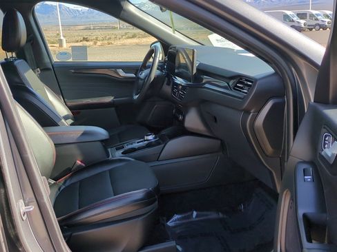 Used 2023 Ford Escape ST-Line w/ Tech Pack #1 image 32