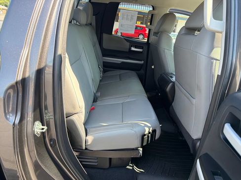 Used 2016 Toyota Tundra Limited w/ Tundra Package #1 AWD/4WD image 42