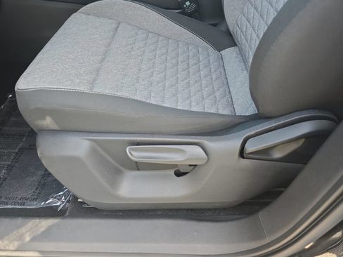 Used 2025 Volkswagen Tiguan S FWD image 16