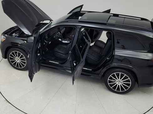 Used 2025 Mercedes-Benz GLS 450 GLS 450 image 95